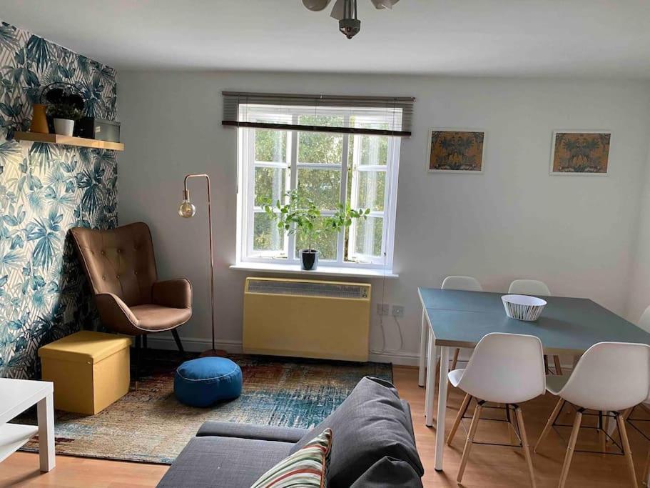 Canal-Flat Near Stratford International Station Appartement Londen Buitenkant foto